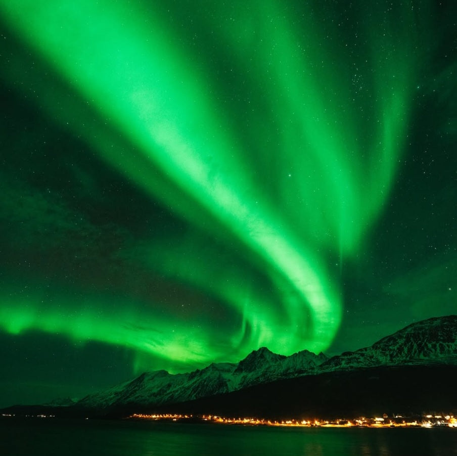 Северното сияние, Снежната Кралица и еленчето Рудолф с Лора Валери