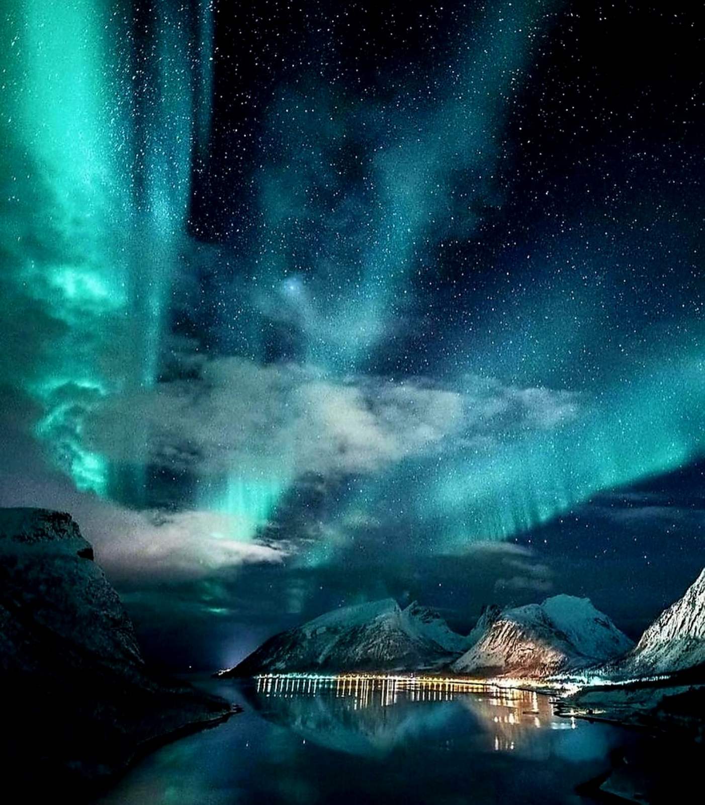 Северното сияние, Снежната Кралица и еленчето Рудолф