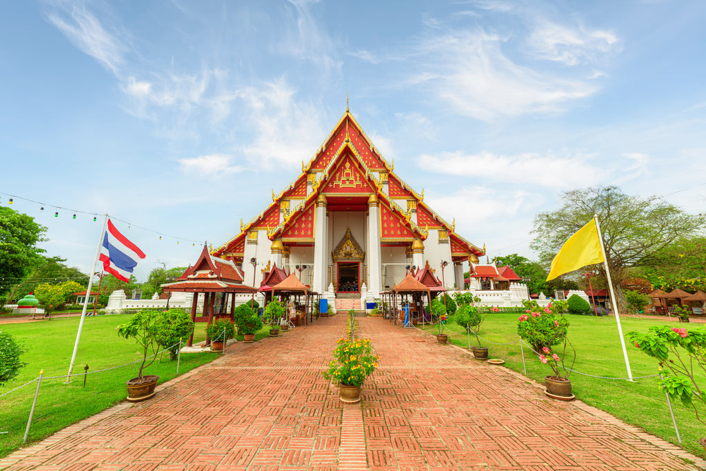 Вихарн Пхра Монгкол Бопит, дом на брозновия Буда